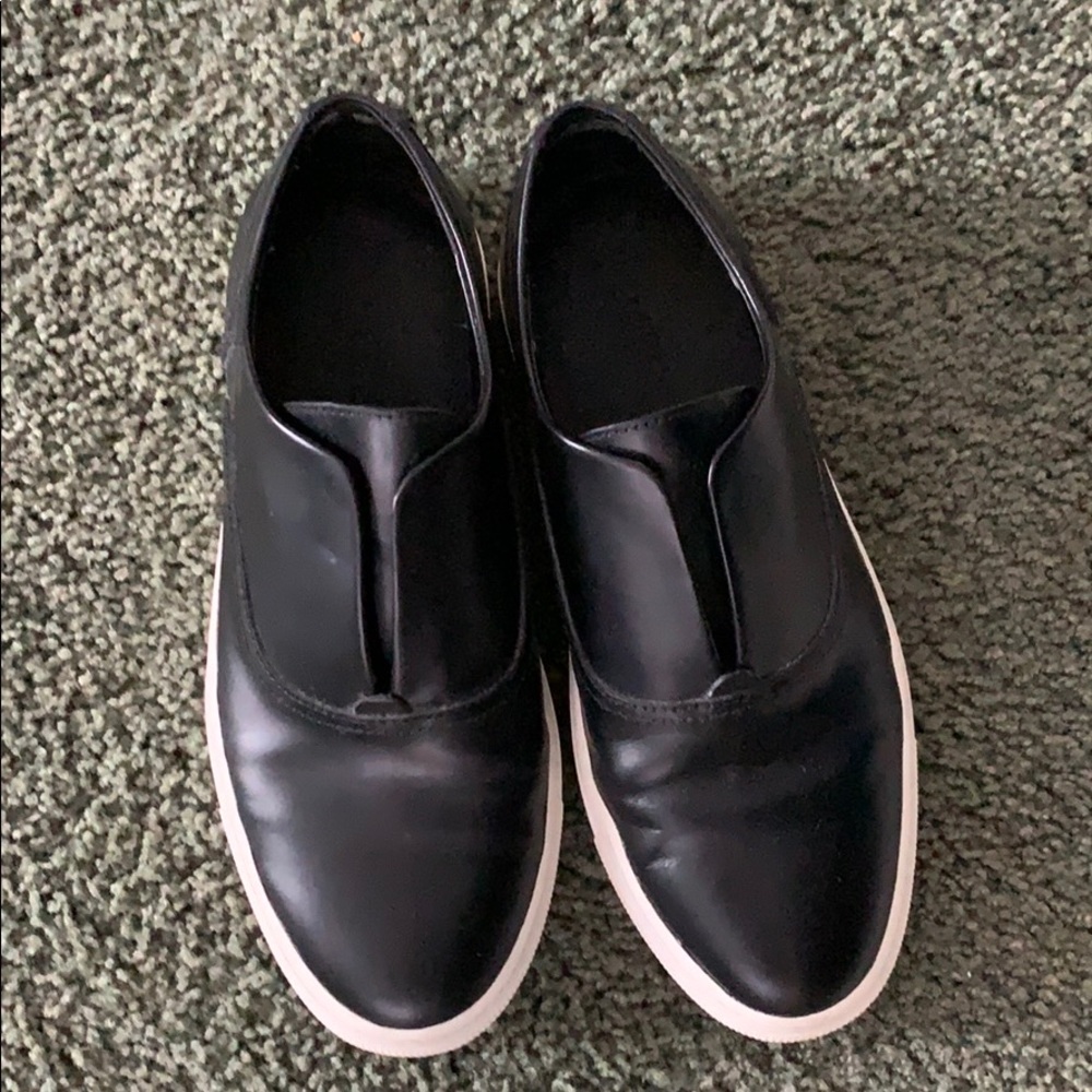 Vince slip ons